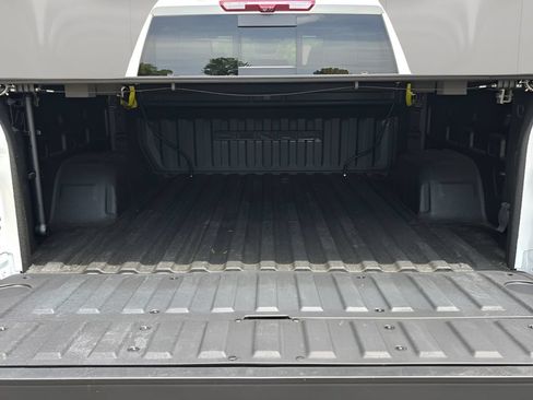 Used 2024 GMC Sierra 1500 Denali Ultimate AWD/4WD image 12