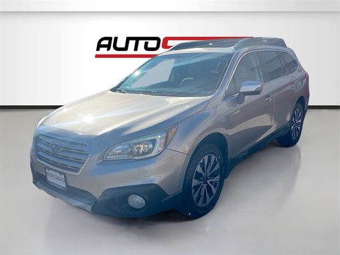 Used 2015 Subaru Outback 2.5i Limited image 3