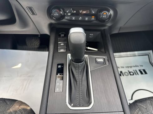 Certified 2026 Nissan Kicks SV w/ SV Premium Package AWD/4WD image 20