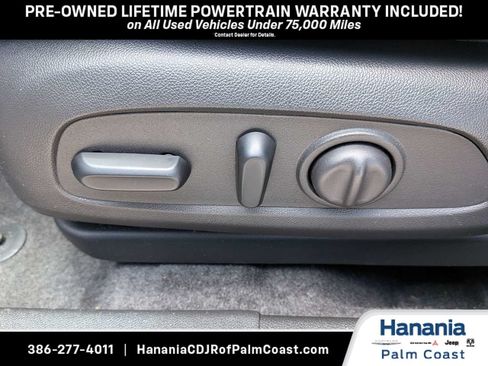 Used 2025 Chevrolet Trax ACTIV w/ Driver Confidence Package FWD image 17