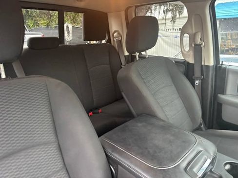 Used 2019 RAM 1500 Warlock w/ Electronics Group RWD image 9