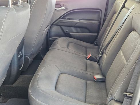 Used 2015 GMC Canyon SLE w/ Nightfall Edition RWD image 25