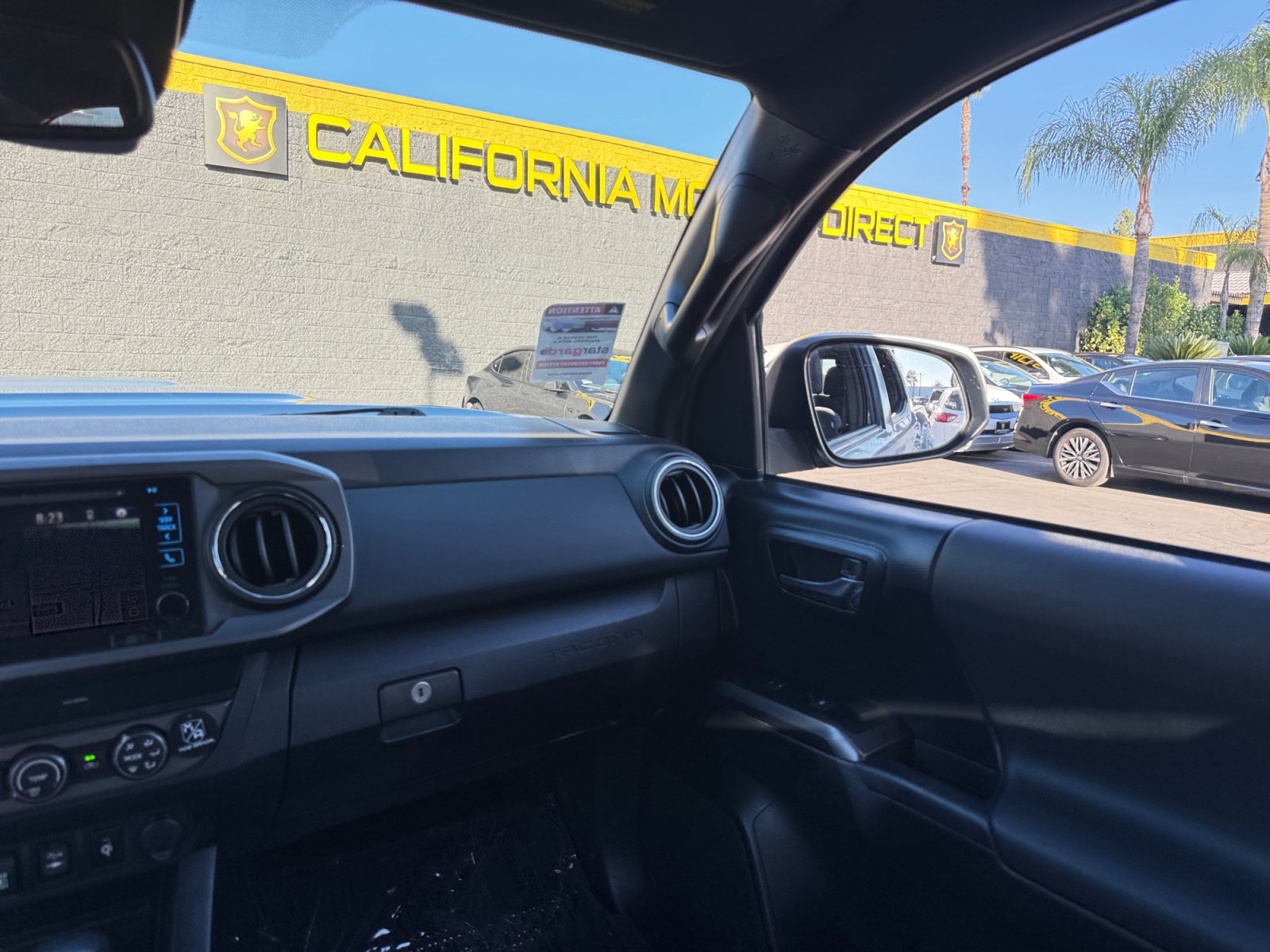 Used 2019 Toyota Tacoma TRD Sport AWD/4WD image 18