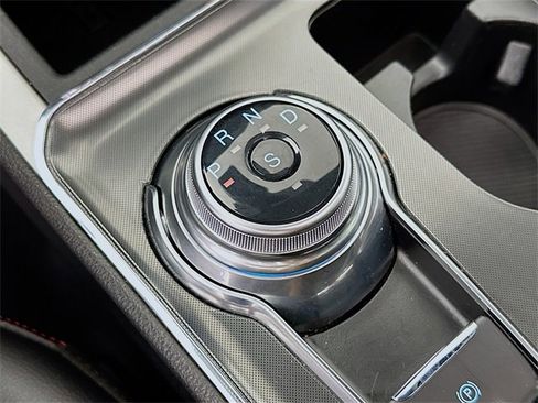 Used 2022 Ford Edge ST-Line w/ Class II Trailer Tow Package image 27