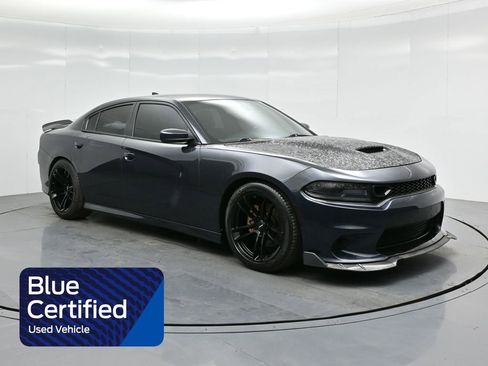 Used 2019 Dodge Charger R/T image 1