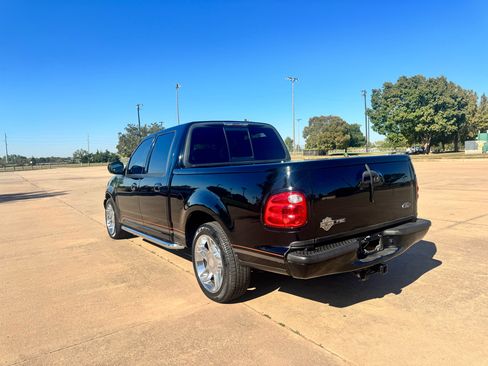 Used 2001 Ford F150 Harley-Davidson image 8