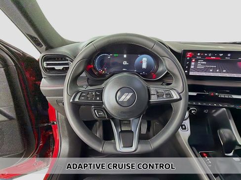 Used 2024 Dodge Hornet GT image 3