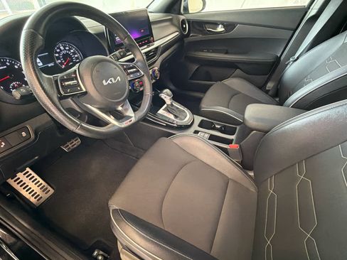 Used 2023 Kia Forte GT-Line w/ GT-Line Premium Package FWD image 14