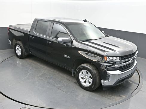 Used 2020 Chevrolet Silverado 1500 LT w/ Texas Edition image 30