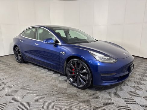 Used 2020 Tesla Model 3 Performance image 11