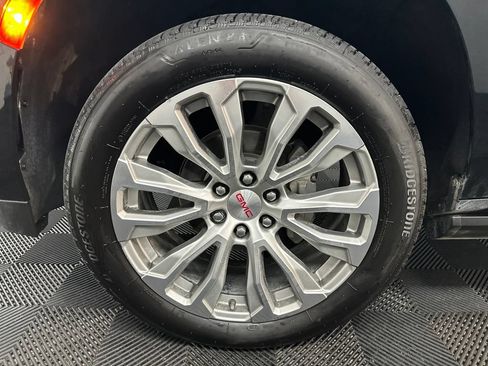 Used 2023 GMC Yukon Denali AWD/4WD image 40