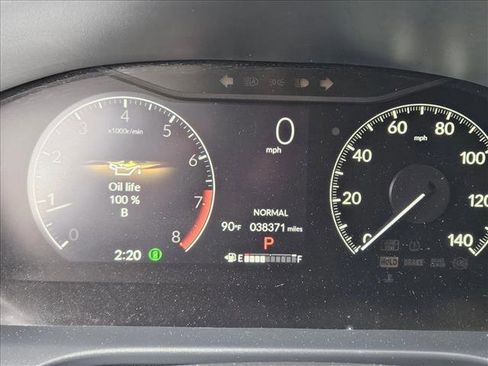 Used 2024 Honda HR-V LX image 10