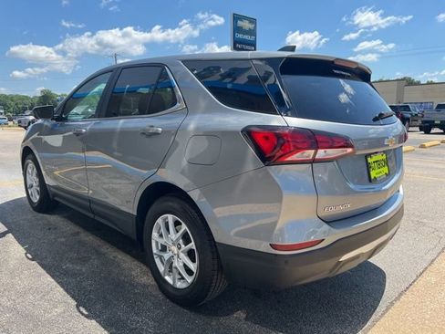 Used 2024 Chevrolet Equinox LT FWD image 9