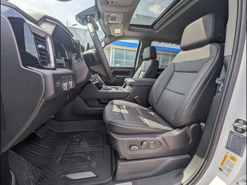 New 2026 GMC Sierra 2500 Denali w/ Denali Reserve Package AWD/4WD image 15