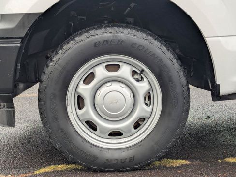 Used 2018 Ford F150 XL w/ Trailer Tow Package RWD image 31