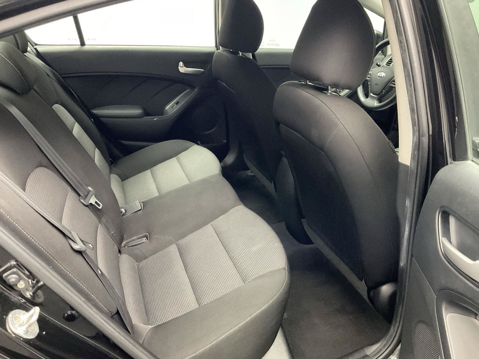 Used 2017 Kia Forte LX FWD image 23