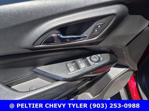 Used 2025 Chevrolet Trax LT w/ Driver Confidence Package FWD image 19
