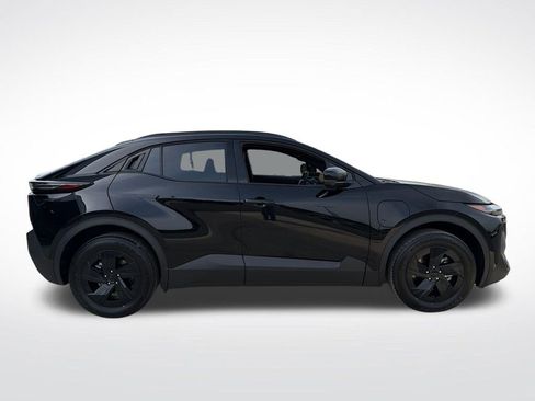 New 2026 Subaru Uncharted AWD image 9