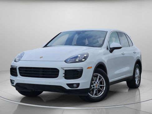 Certified 2016 Porsche Cayenne image 1
