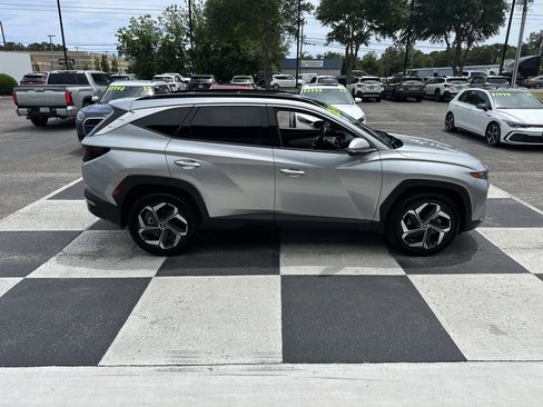 Used 2023 Hyundai Tucson Limited AWD/4WD image 5