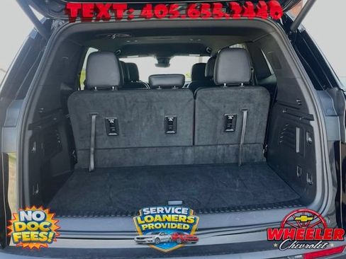 Used 2026 GMC Acadia Elevation w/ Elevation Premium Package FWD image 8