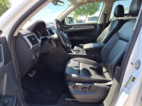 Used 2021 Volkswagen Atlas SE w/ Panoramic Sunroof Package AWD/4WD image 17