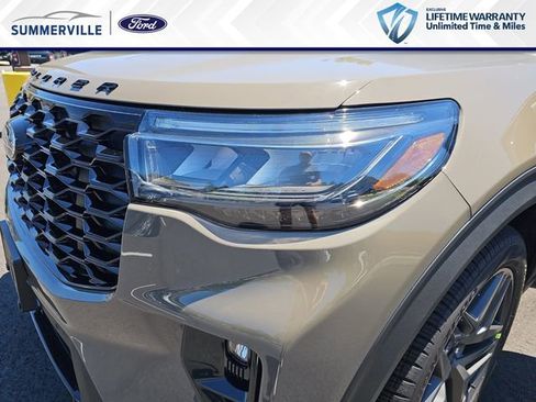 New 2026 Ford Explorer ST-Line w/ ST-Line Street Pack RWD image 36