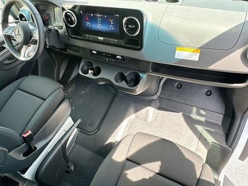 New 2026 Mercedes-Benz Sprinter 3500 image 24
