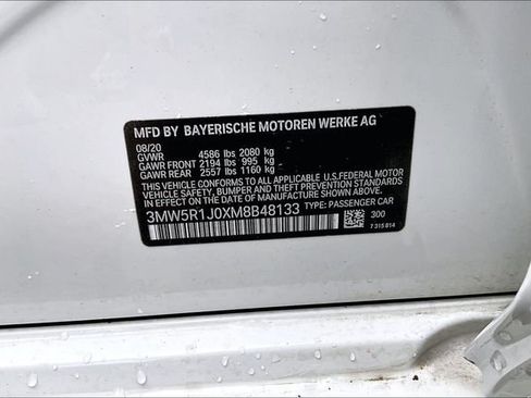 Used 2021 BMW 330i Sedan w/ M Sport Package RWD image 14