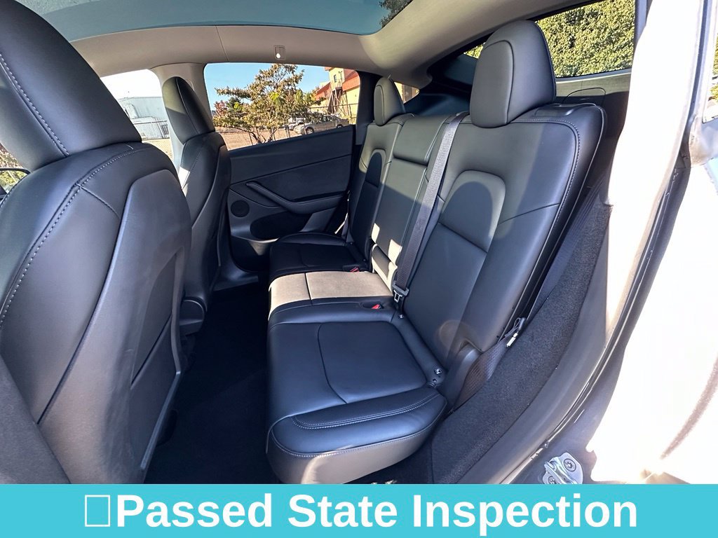 Used 2023 Tesla Model Y 2WD image 26