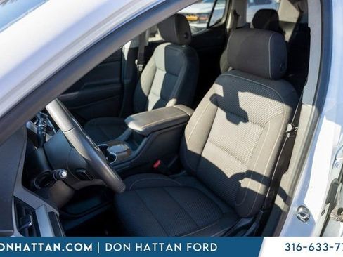 Used 2021 GMC Acadia SLE image 4