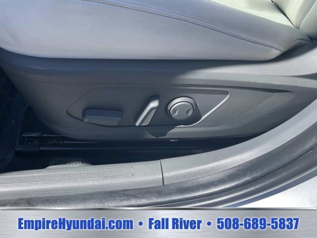 Used 2025 Hyundai Sonata SEL FWD image 19