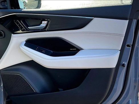 New 2026 Acura MDX Type S AWD/4WD image 11