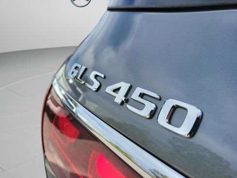 Certified 2026 Mercedes-Benz GLS 450 4MATIC image 6