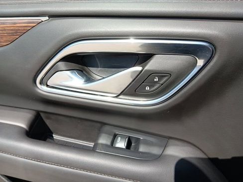 Used 2023 Chevrolet Tahoe High Country image 35