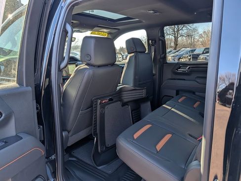 New 2026 GMC Sierra 1500 AT4 w/ AT4 Premium Package image 33