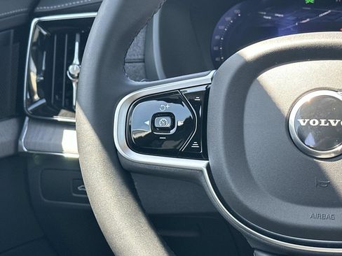 New 2026 Volvo XC90 T8 Ultra w/ Lounge Package AWD/4WD image 8