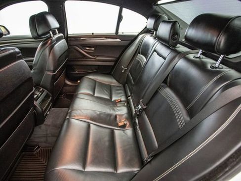 Used 2016 BMW 535i Sedan image 24