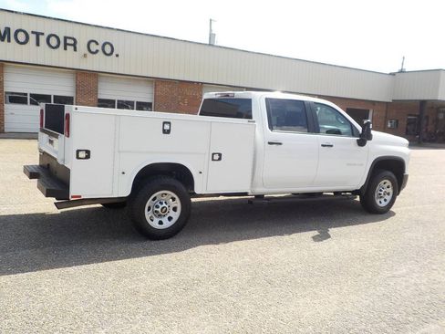 Used 2022 Chevrolet Silverado 3500 W/T w/ WT Convenience Package AWD/4WD image 6