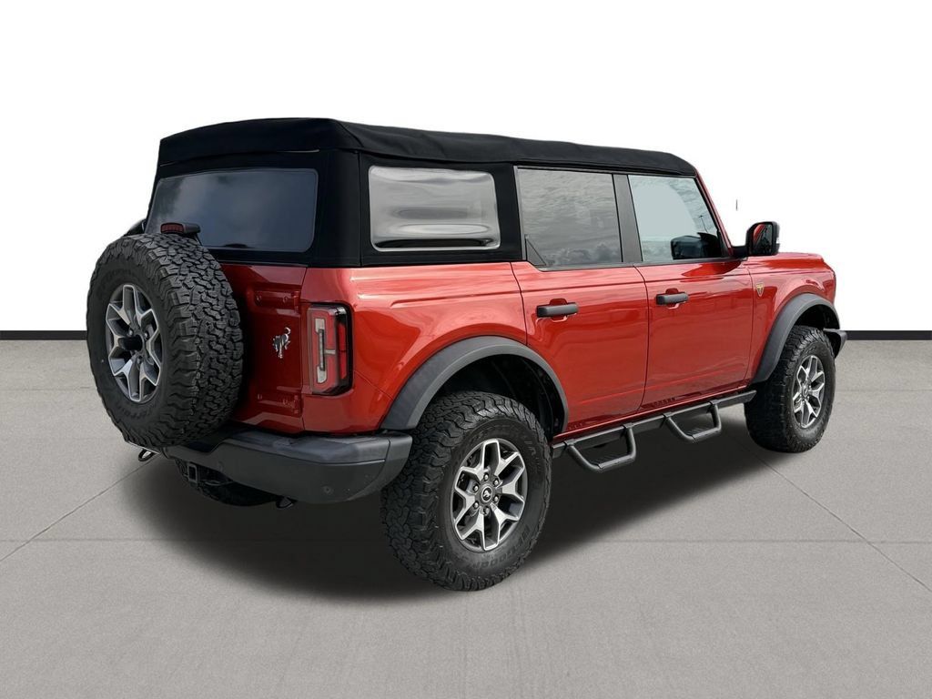 Used 2022 Ford Bronco Badlands AWD/4WD image 5