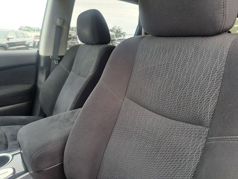 Used 2013 Nissan Pathfinder SV w/ Trailer Tow Pkg image 18