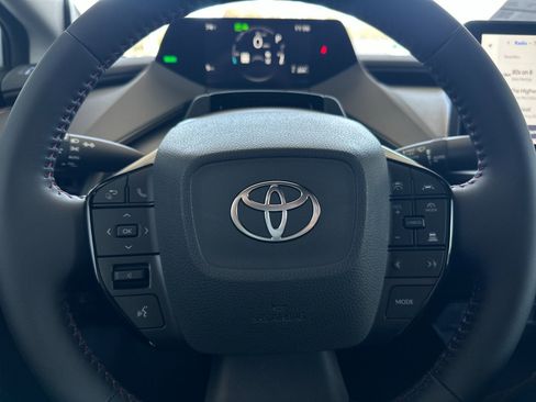 New 2026 Toyota Prius Plug-In Hybrid FWD image 22