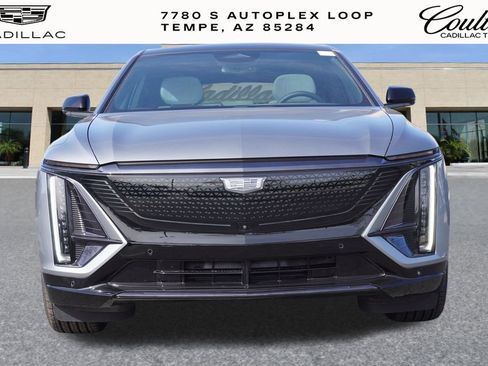 New 2025 Cadillac Lyriq Sport image 5