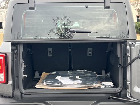 New 2025 Ford Bronco 2-Door image 19