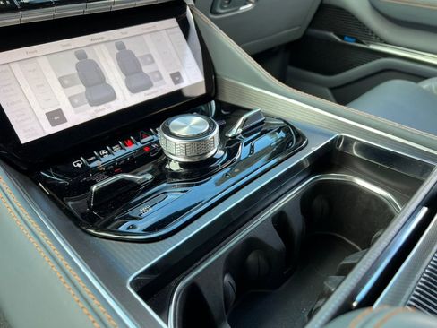 Used 2023 Jeep Grand Wagoneer Series III w/ Rear Seat Video Group 1 image 32