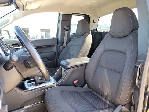 Used 2022 Chevrolet Colorado LT w/ Fleet Safety Package image 11