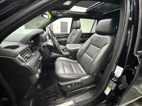 Used 2023 GMC Yukon Denali image 13