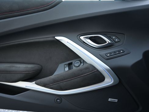 Used 2023 Chevrolet Camaro ZL1 image 28