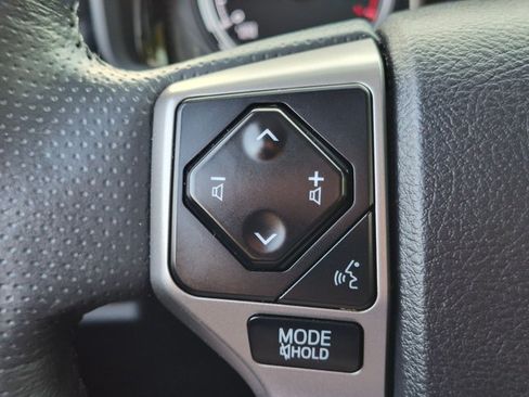 Used 2024 Toyota 4Runner Limited AWD/4WD image 14