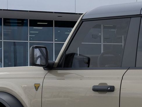 New 2026 Ford Bronco Badlands image 22